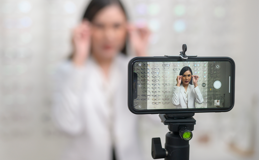 Comment utiliser le marketing numérique pour augmenter les ventes de montures ?​