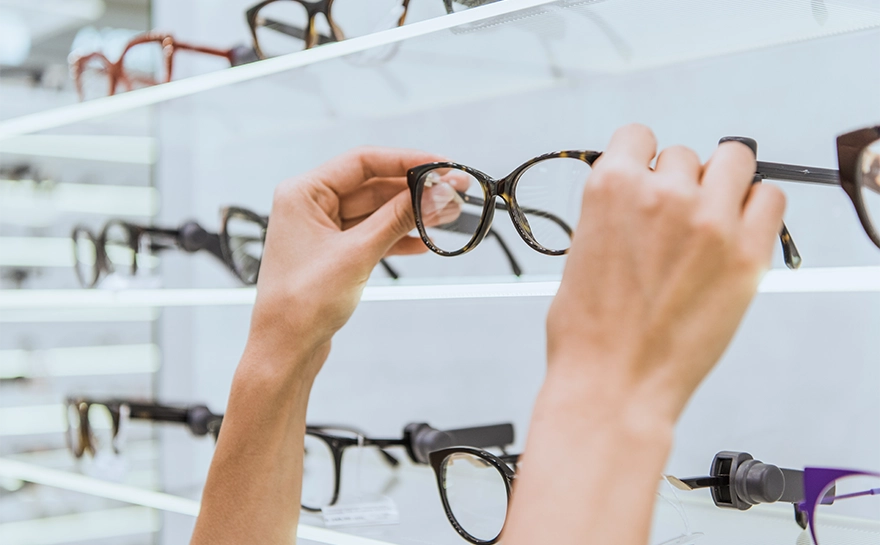 Les dernières innovations en matière de montures optiques pour les opticiens​