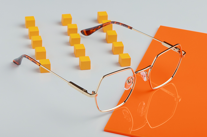 Les atouts des montures 1res paires optiques en métal en termes de qualité